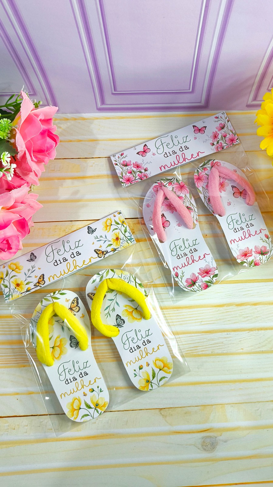 Chinelo dia das mulheres 10 unidades 